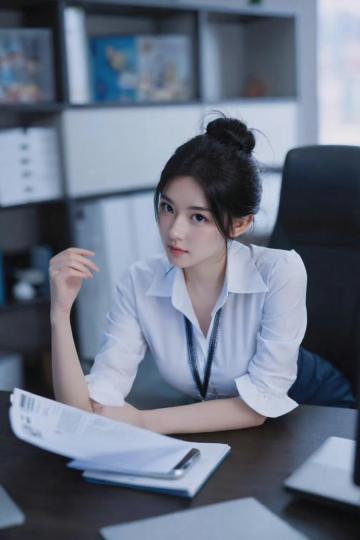蜜桃ai网页魔改版独家放送